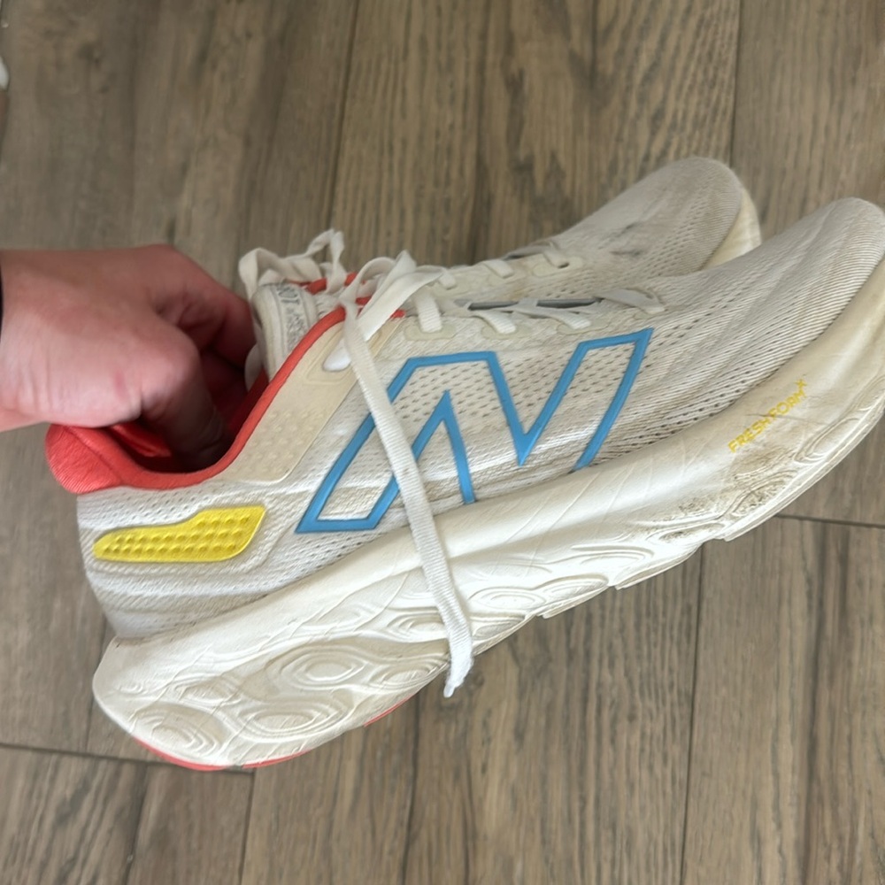New Balance Fresh Foam X 1080 v13 - Women’s 9.5